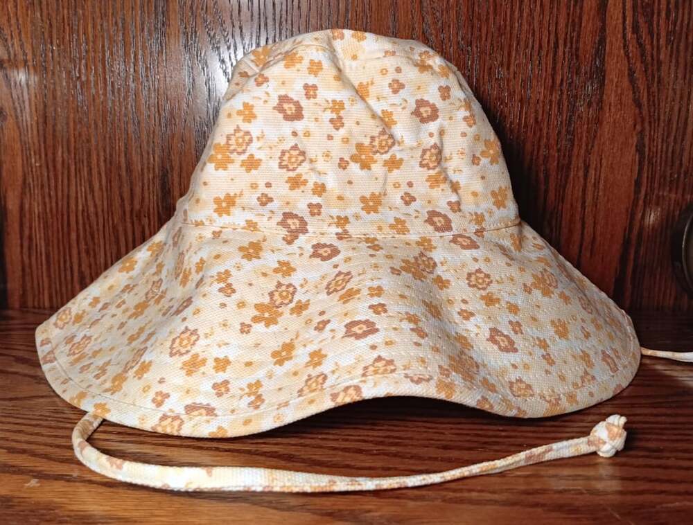 Lack Of Color Bucket Hat S/M Sunshine Bloom NWT Holiday Beachy Boho Garden
